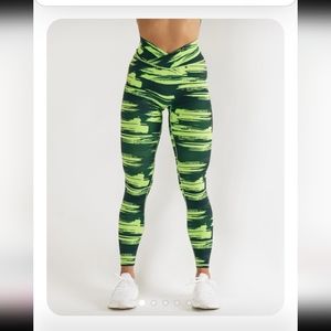 Alphalete Surface Power Legging